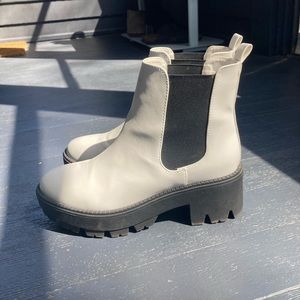 White Chelsea Boot